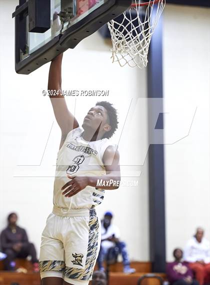 Thumbnail 1 in University Christian vs Oakleaf (Martin Luther King Jr. Showcase) photogallery.