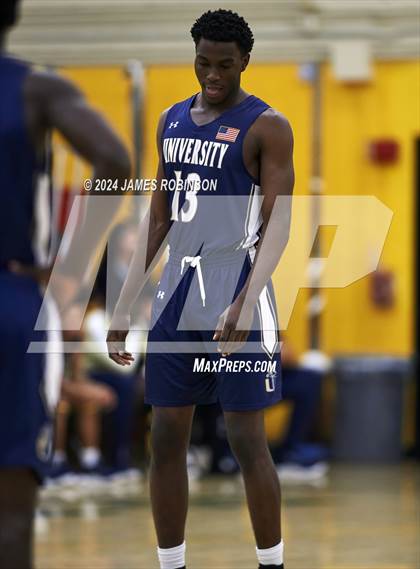 Thumbnail 1 in University Christian vs Oakleaf (Martin Luther King Jr. Showcase) photogallery.