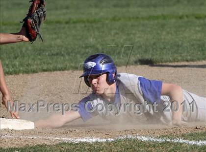 Thumbnail 2 in Columbia vs Freeburg JV photogallery.
