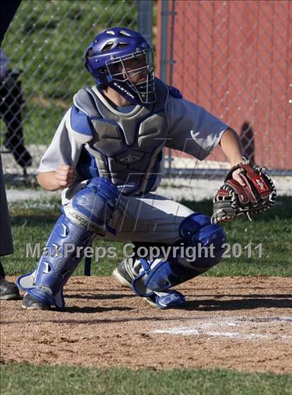 Thumbnail 3 in Columbia vs Freeburg JV photogallery.
