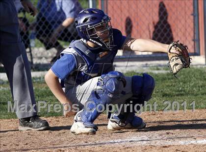 Thumbnail 2 in Columbia vs Freeburg JV photogallery.