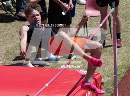 Thumbnail 1 in Weatherford Eagle Invitational (High Jump) photogallery.