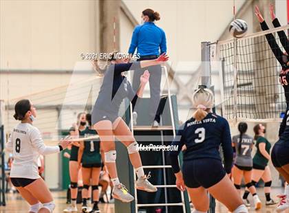 Thumbnail 3 in Flintridge Sacred Heart vs Bonita Vista (Southern California Invitational) photogallery.