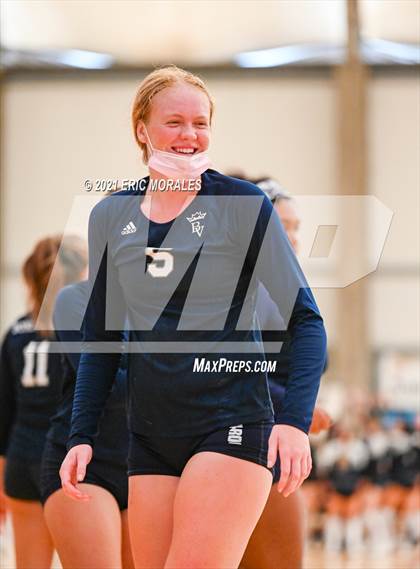 Thumbnail 1 in Flintridge Sacred Heart vs Bonita Vista (Southern California Invitational) photogallery.