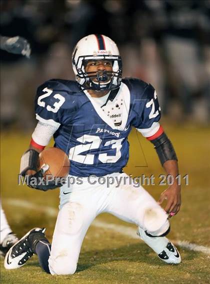 Thumbnail 1 in Hoover @ Bob Jones photogallery.