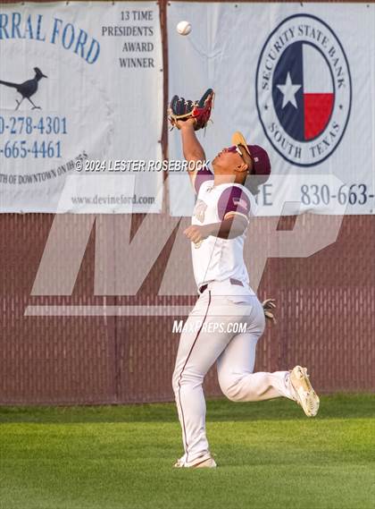 Thumbnail 3 in Floresville @ Devine photogallery.