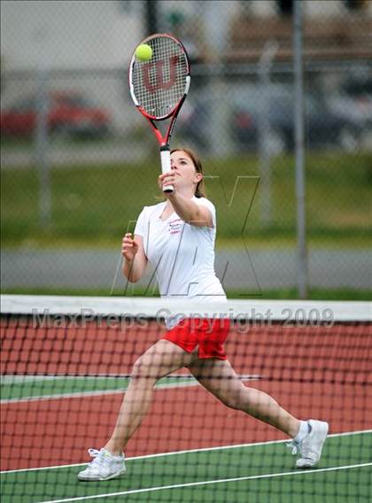 Thumbnail 3 in Stanwood @ Marysville-Pilchuck photogallery.
