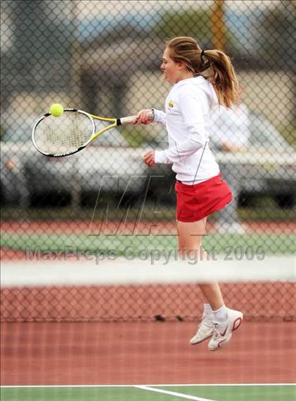 Thumbnail 1 in Stanwood @ Marysville-Pilchuck photogallery.
