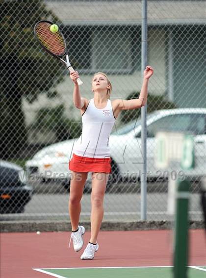 Thumbnail 3 in Stanwood @ Marysville-Pilchuck photogallery.