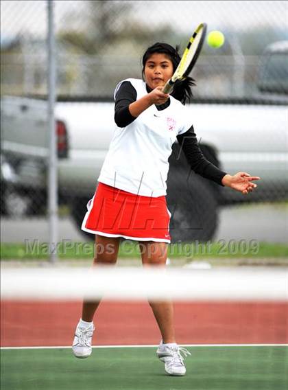 Thumbnail 1 in Stanwood @ Marysville-Pilchuck photogallery.