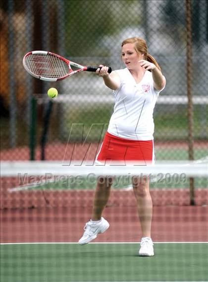 Thumbnail 1 in Stanwood @ Marysville-Pilchuck photogallery.