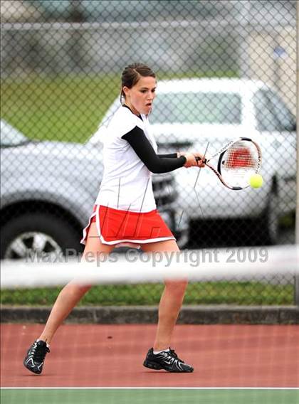 Thumbnail 2 in Stanwood @ Marysville-Pilchuck photogallery.