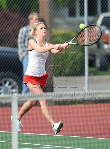 Thumbnail 3 in Stanwood @ Marysville-Pilchuck photogallery.