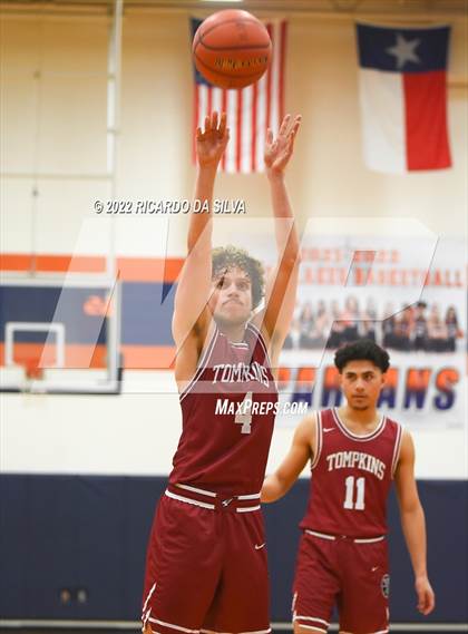 Thumbnail 3 in Seven Lakes vs Tompkins photogallery.