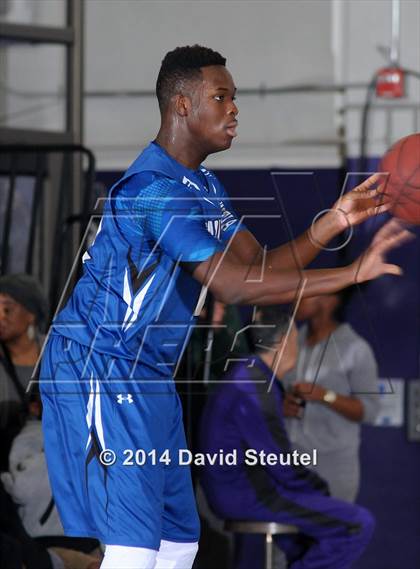Thumbnail 3 in Capital Christian vs. Oak Ridge (St. Hope Elite Classic) photogallery.