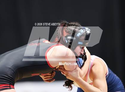 Thumbnail 1 in CHSAA 5A Final photogallery.