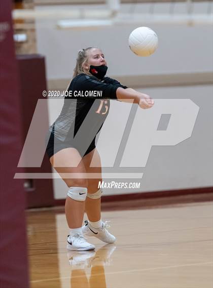 Thumbnail 3 in Poteet vs Ingram Moore photogallery.
