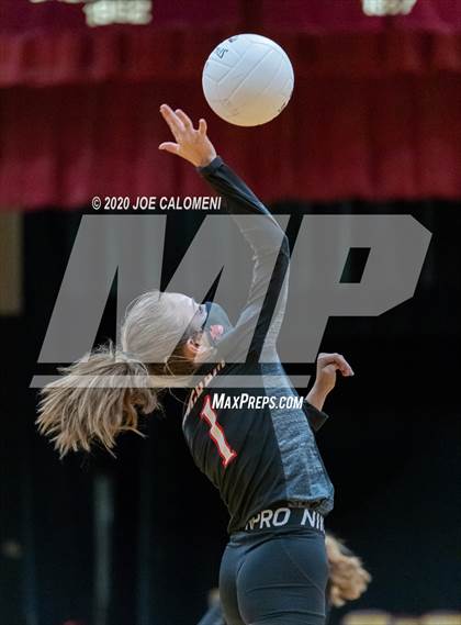 Thumbnail 1 in Poteet vs Ingram Moore photogallery.
