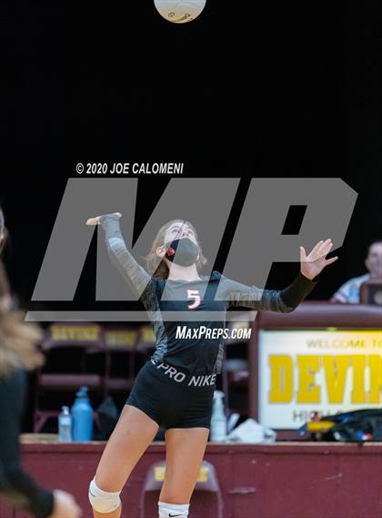 Thumbnail 2 in Poteet vs Ingram Moore photogallery.