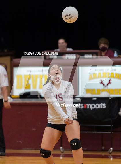 Thumbnail 3 in Poteet vs Ingram Moore photogallery.
