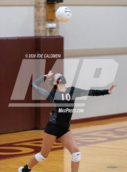 Thumbnail 3 in Poteet vs Ingram Moore photogallery.