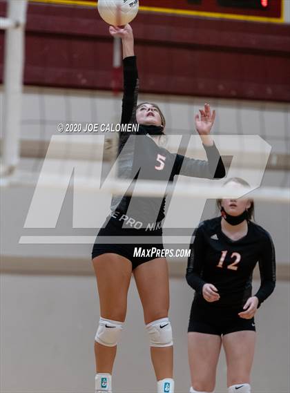 Thumbnail 2 in Poteet vs Ingram Moore photogallery.