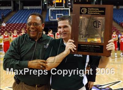 Thumbnail 3 in Mater Dei vs. Palo Alto (CIF State D2 Final) photogallery.