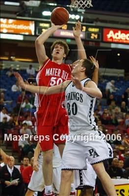Thumbnail 1 in Mater Dei vs. Palo Alto (CIF State D2 Final) photogallery.
