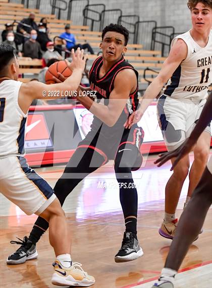 Thumbnail 1 in Harvard-Westlake vs. Crean Lutheran (Nike Extravaganza) photogallery.