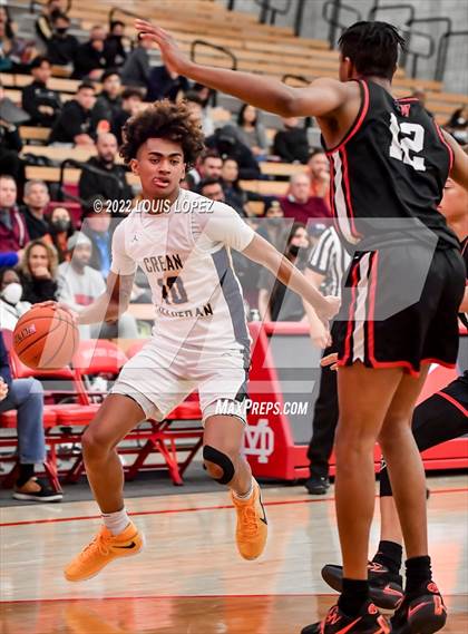 Thumbnail 2 in Harvard-Westlake vs. Crean Lutheran (Nike Extravaganza) photogallery.