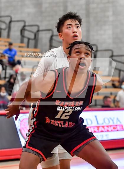 Thumbnail 3 in Harvard-Westlake vs. Crean Lutheran (Nike Extravaganza) photogallery.