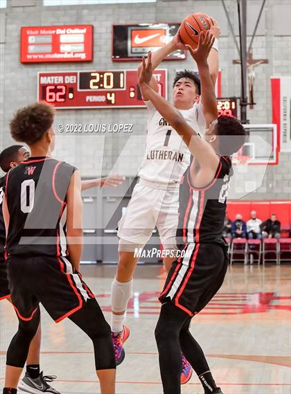 Thumbnail 3 in Harvard-Westlake vs. Crean Lutheran (Nike Extravaganza) photogallery.