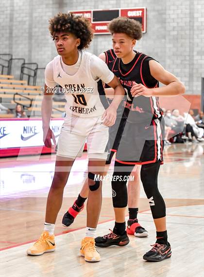 Thumbnail 2 in Harvard-Westlake vs. Crean Lutheran (Nike Extravaganza) photogallery.