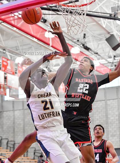 Thumbnail 1 in Harvard-Westlake vs. Crean Lutheran (Nike Extravaganza) photogallery.
