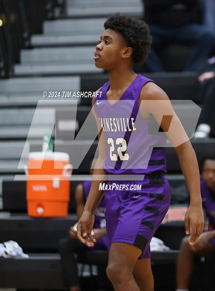 Thumbnail 3 in Gainesville vs. Guerin Catholic photogallery.