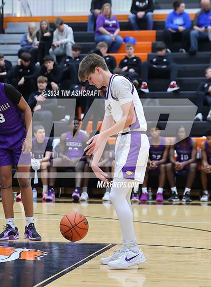 Thumbnail 2 in Gainesville vs. Guerin Catholic photogallery.