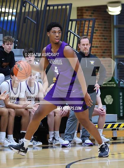 Thumbnail 1 in Gainesville vs. Guerin Catholic photogallery.