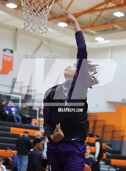 Thumbnail 1 in Gainesville vs. Guerin Catholic photogallery.