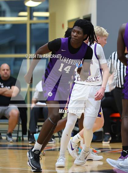 Thumbnail 2 in Gainesville vs. Guerin Catholic photogallery.
