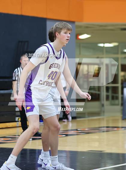 Thumbnail 2 in Gainesville vs. Guerin Catholic photogallery.