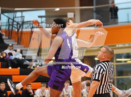 Thumbnail 1 in Gainesville vs. Guerin Catholic photogallery.