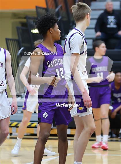 Thumbnail 2 in Gainesville vs. Guerin Catholic photogallery.