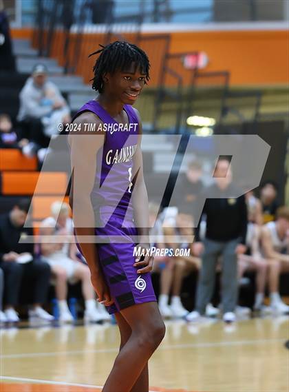 Thumbnail 3 in Gainesville vs. Guerin Catholic photogallery.