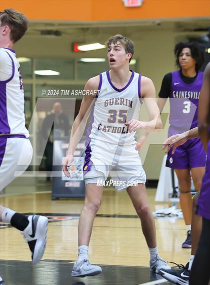 Thumbnail 2 in Gainesville vs. Guerin Catholic photogallery.