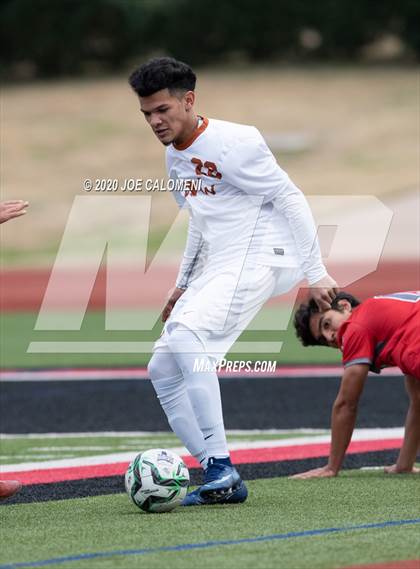 Thumbnail 2 in Lee [Robert E.] vs White (North Texas Elite Showcase) photogallery.