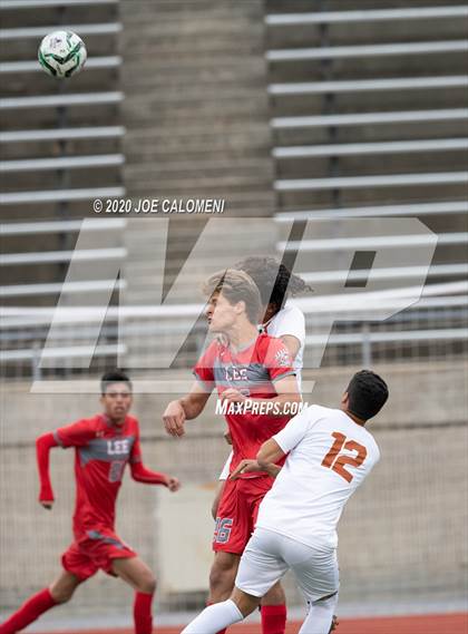 Thumbnail 1 in Lee [Robert E.] vs White (North Texas Elite Showcase) photogallery.