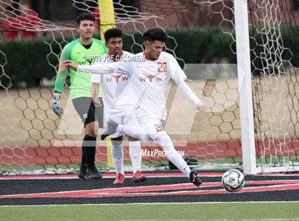 Thumbnail 1 in Lee [Robert E.] vs White (North Texas Elite Showcase) photogallery.