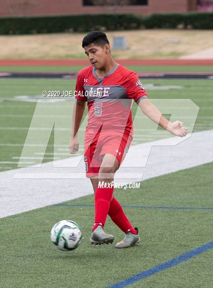 Thumbnail 3 in Lee [Robert E.] vs White (North Texas Elite Showcase) photogallery.