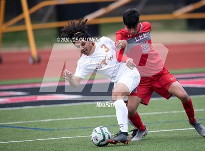 Thumbnail 2 in Lee [Robert E.] vs White (North Texas Elite Showcase) photogallery.