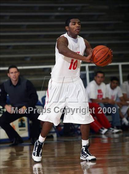 Thumbnail 3 in Dekaney vs. Taft (McDonalds Texas Invitational) photogallery.